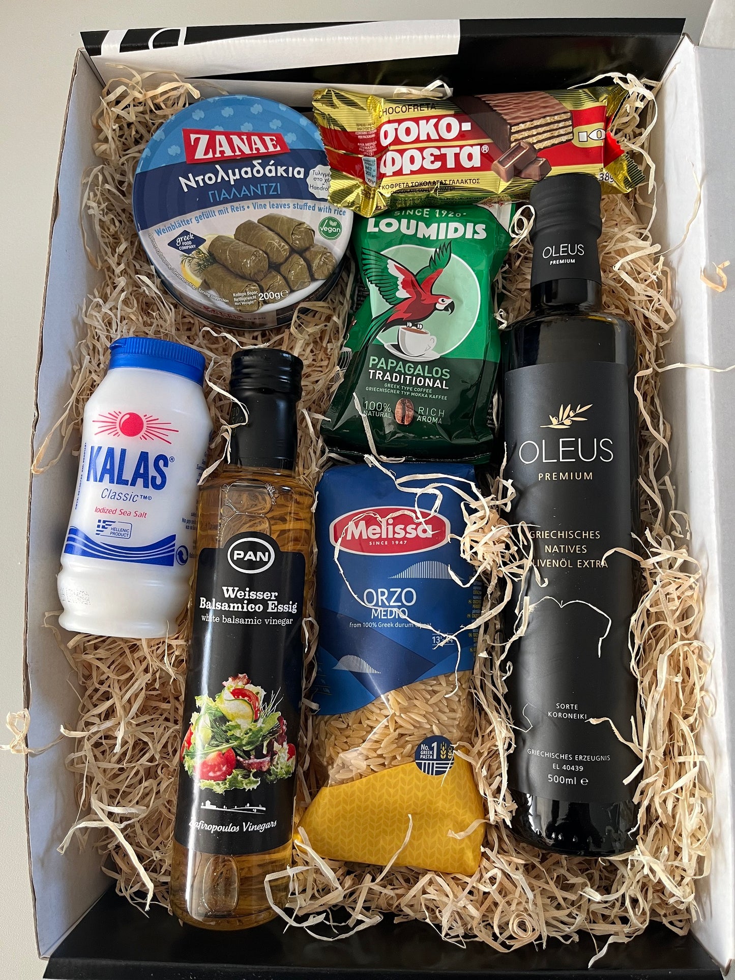 Delight Box OREA-Feinkost.de - Olivenöl Geschenk Box, Präsentkorb + Grußkarte