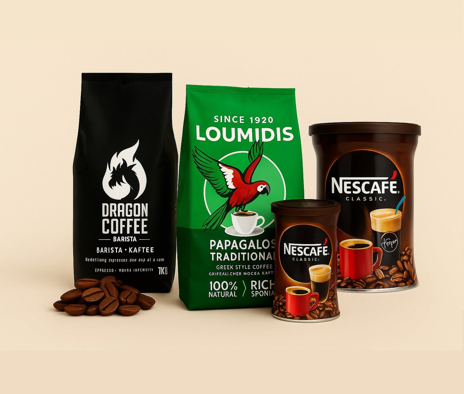 Drei griechische Kaffeeprodukte: Dragon Coffee Bohnen, Loumidis Mokka und Nescafe Frappé, dekorativ arrangiert mit Kaffeebohnen und Tasse